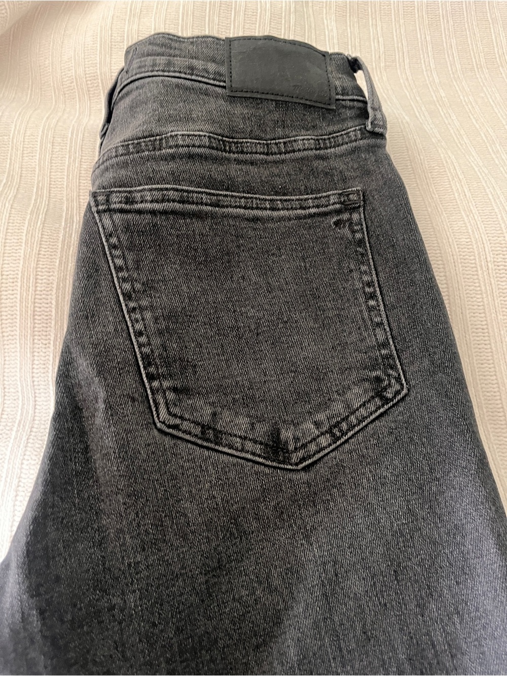 Madewell Black Mid Rise Stovepipe Denim Jeans